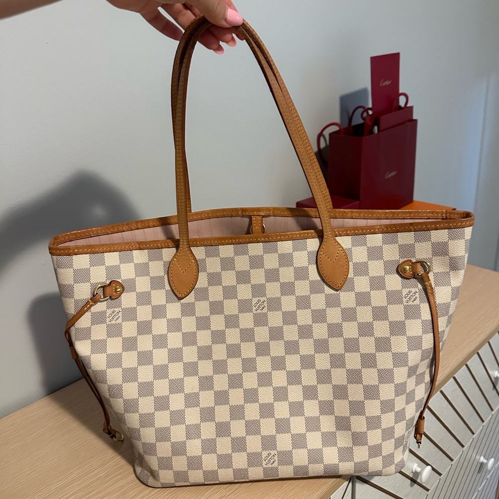 Louis Vuitton never full pm
